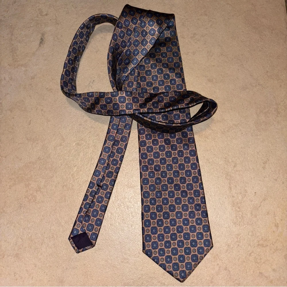 Bert Pulitzer Vintage 100% Silk Geometric Foulard Necktie